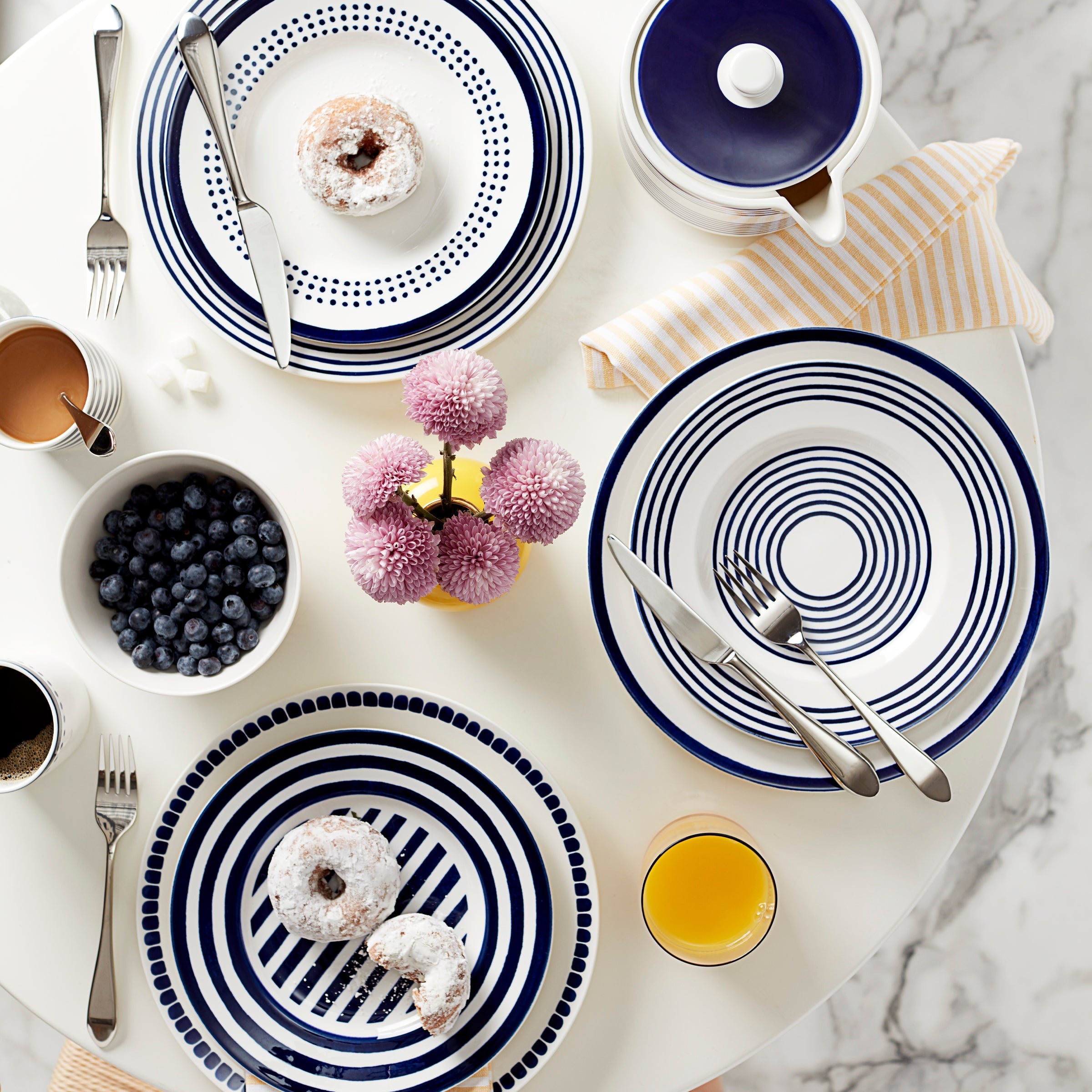 Alternative view of Charlotte Street East 16 Piece Dinnerware Set