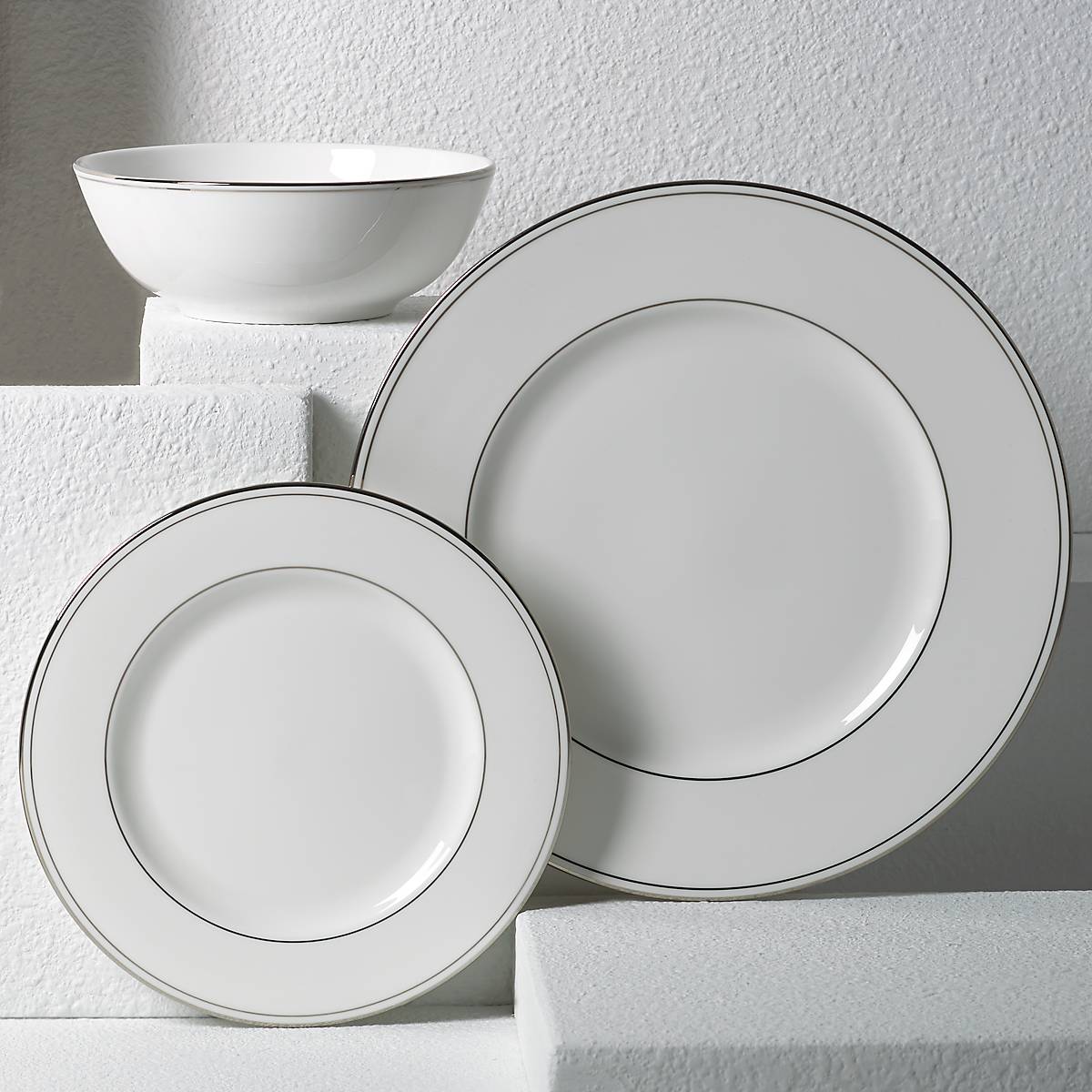 Alternative view of Federal Platinum 3 Piece Place Setting