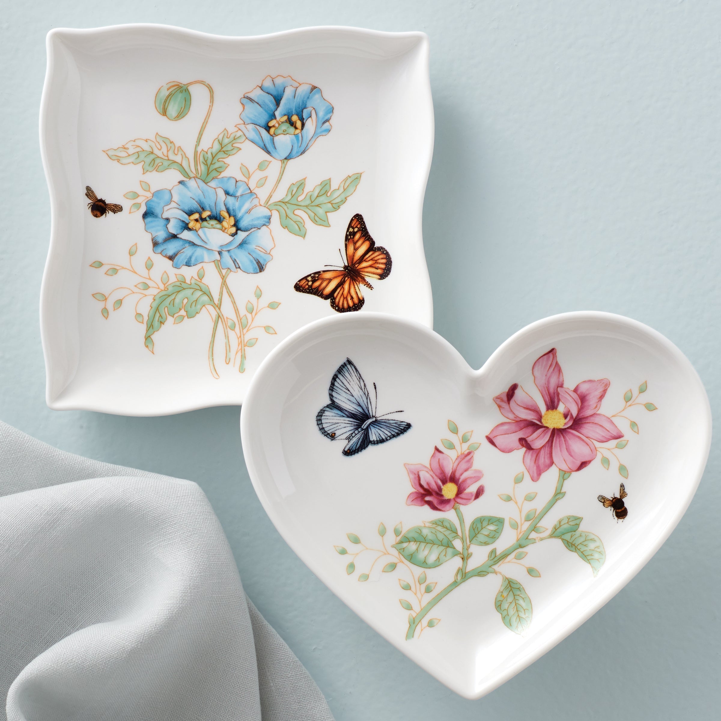 Alternative view of Butterfly Meadow Square Dish
