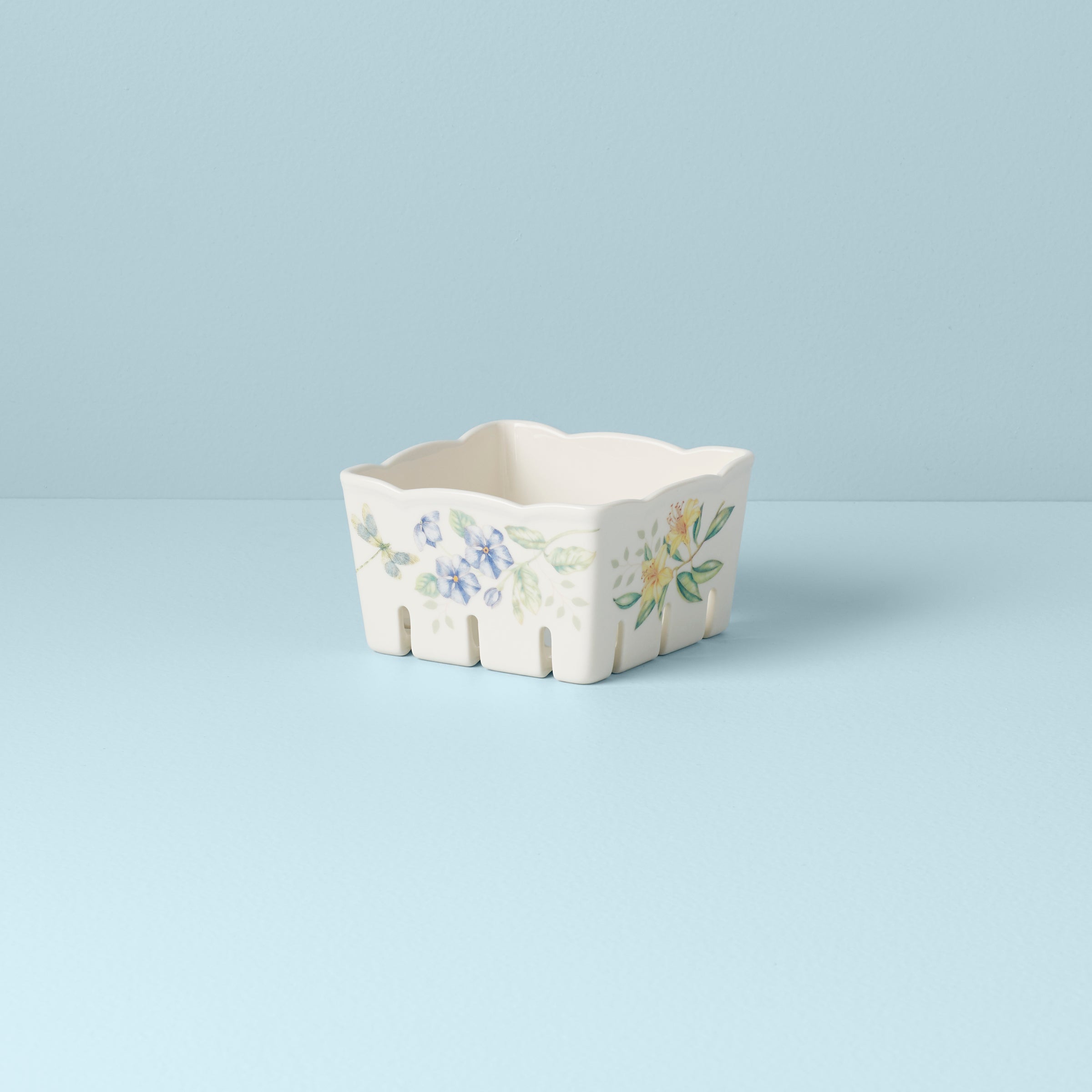 Alternative view of Butterfly Meadow Berry Bowl