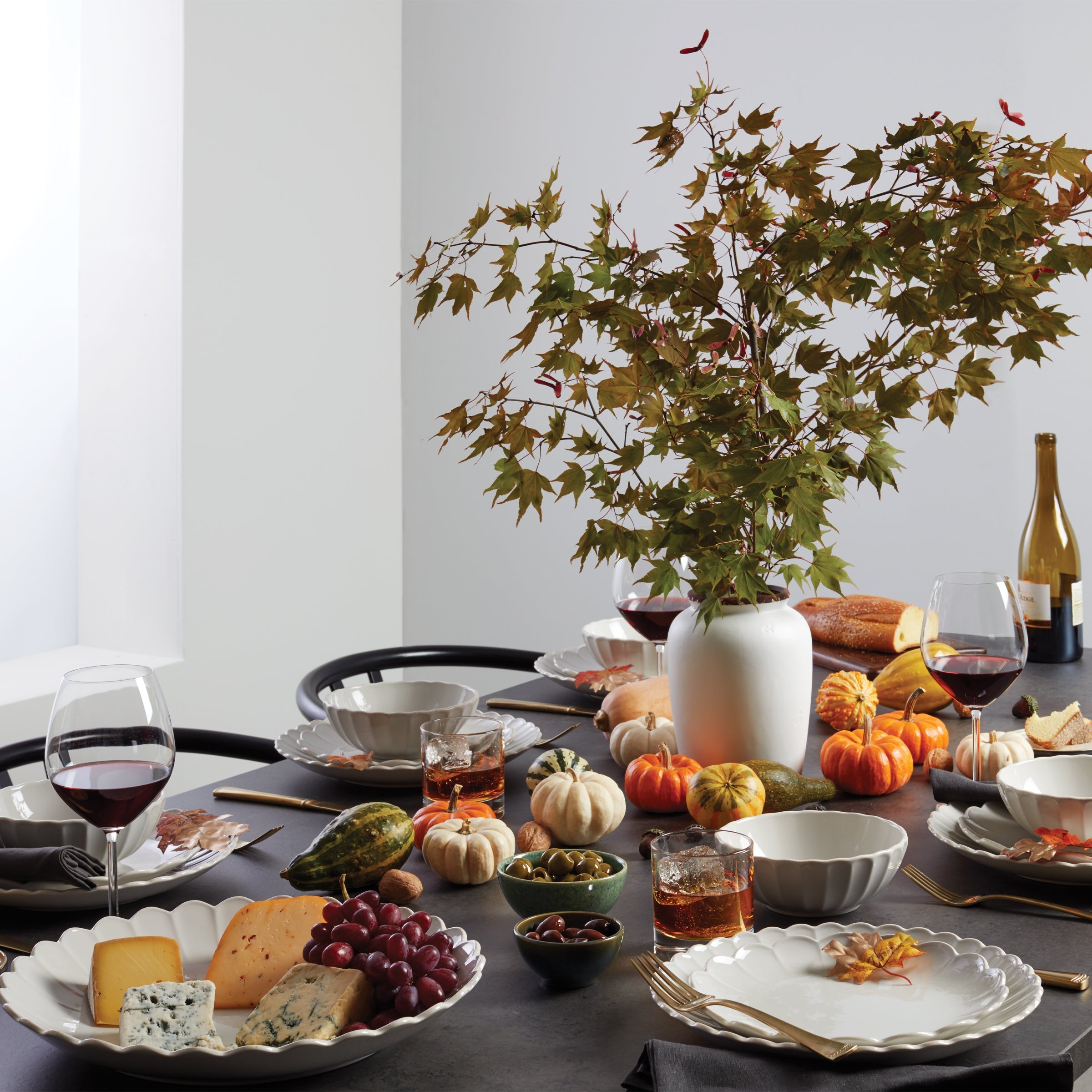 French Perle Scallop 4 Piece Place Setting - Image 13