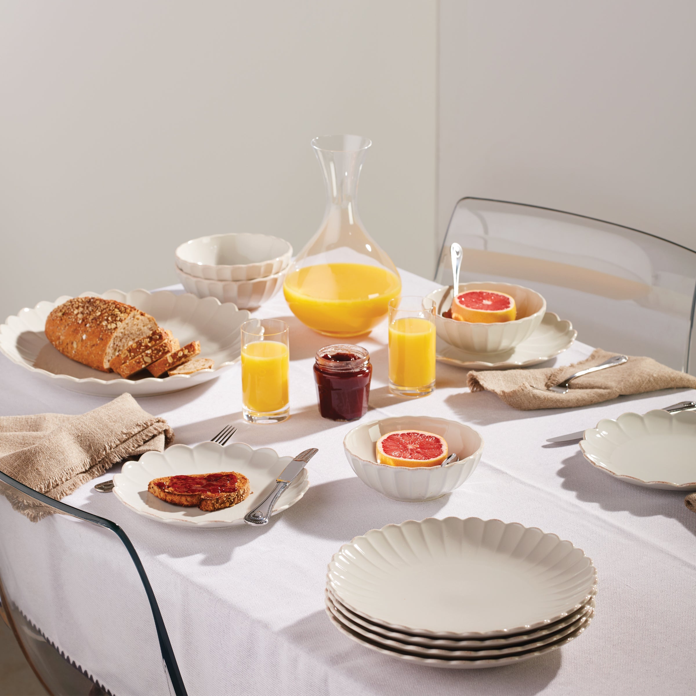 French Perle Scallop Accent Plates Set of 4 - Image 11