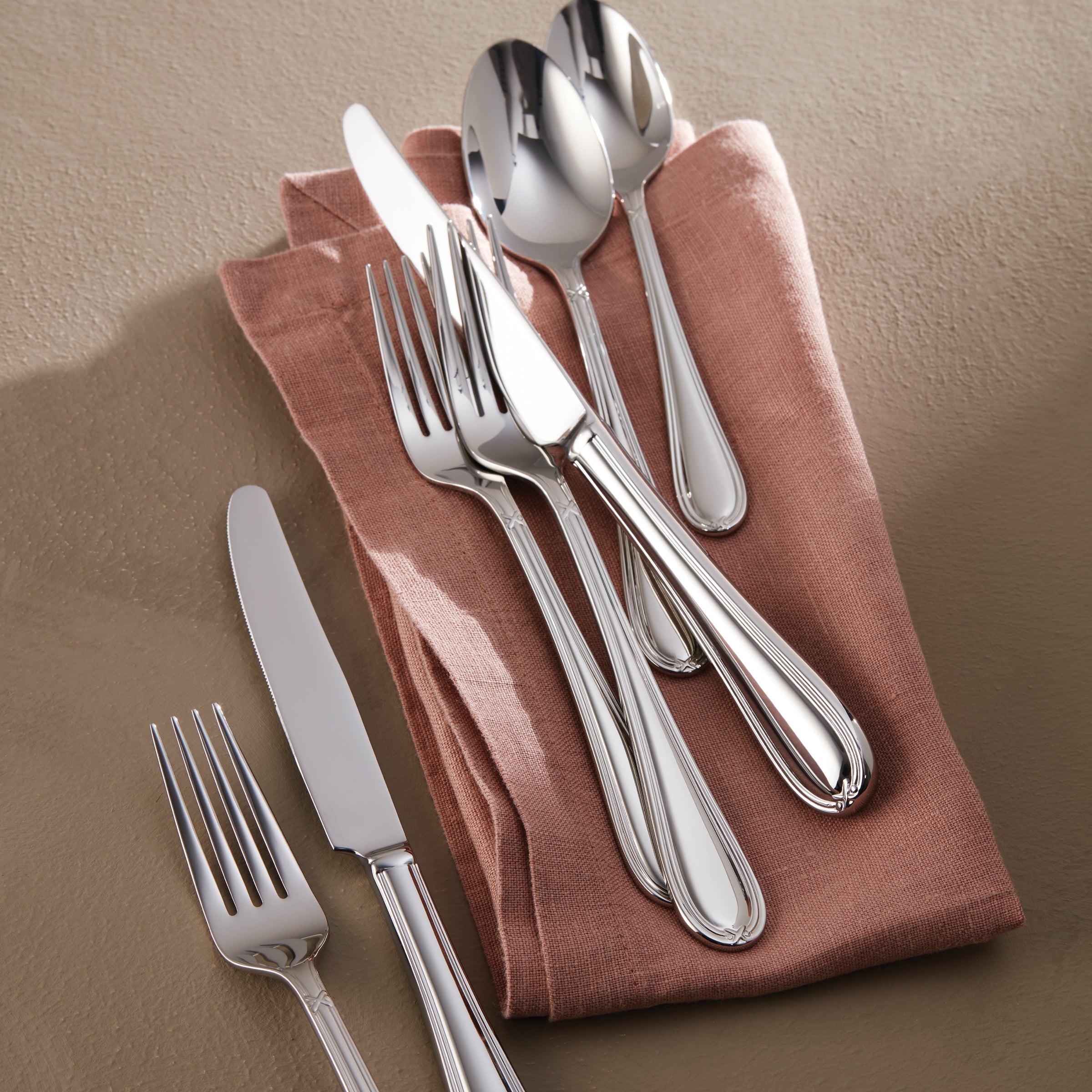 Ashbridge 80 Piece Flatware Set - Image 3