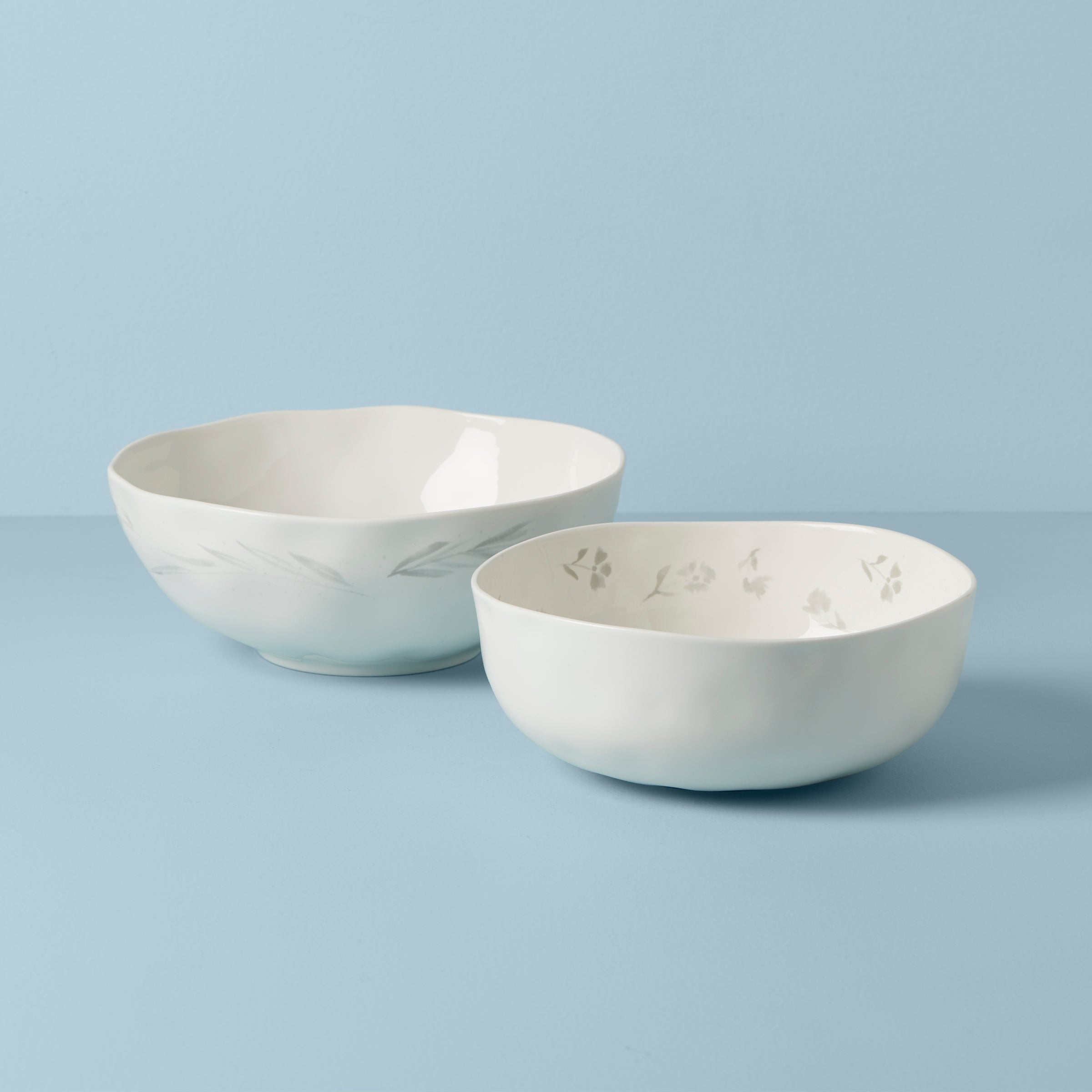 Alternative view of Oyster Bay 2 Piece Nesting Serving Bowls