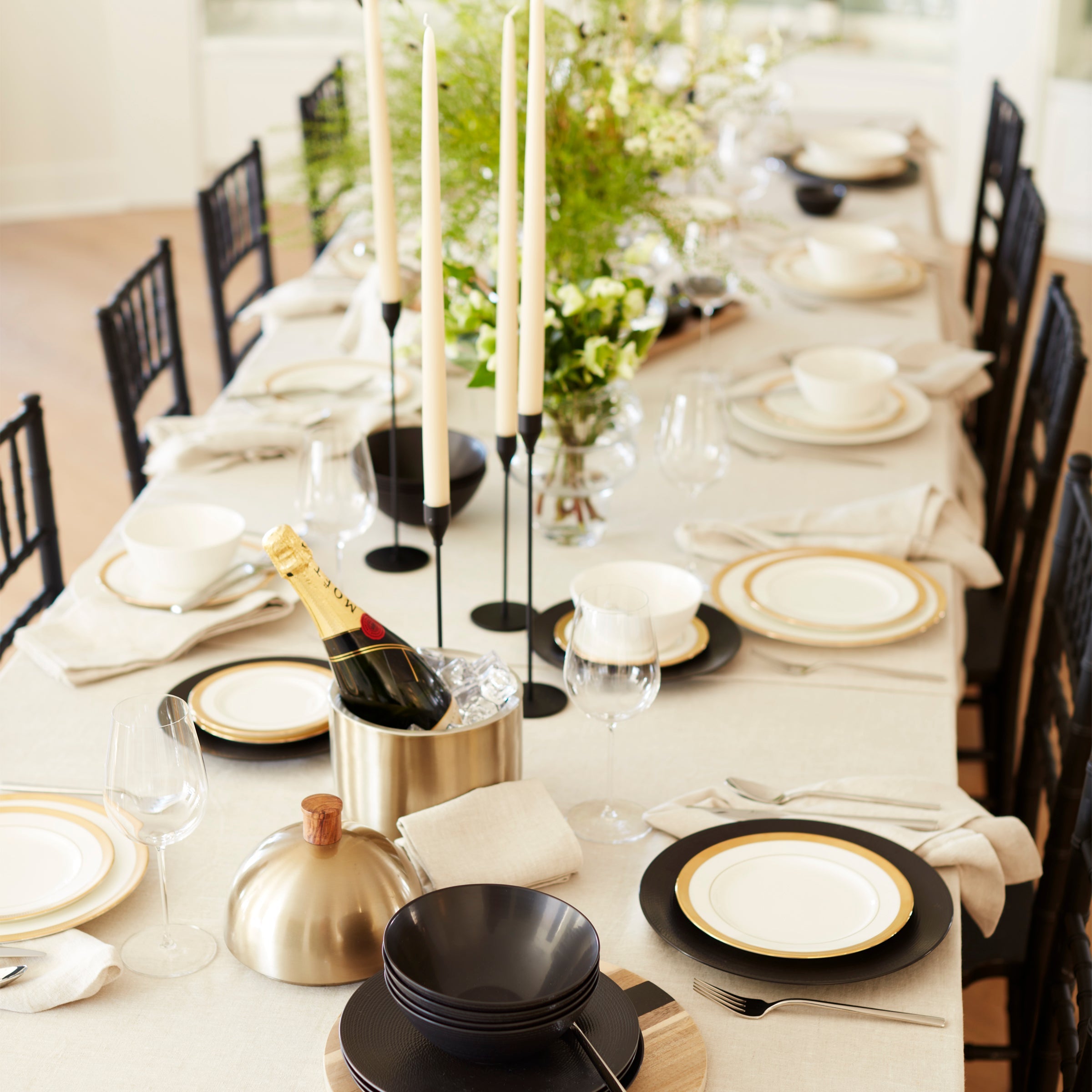 Alternative view of LX Collective White 12 Piece Dinnerware Set