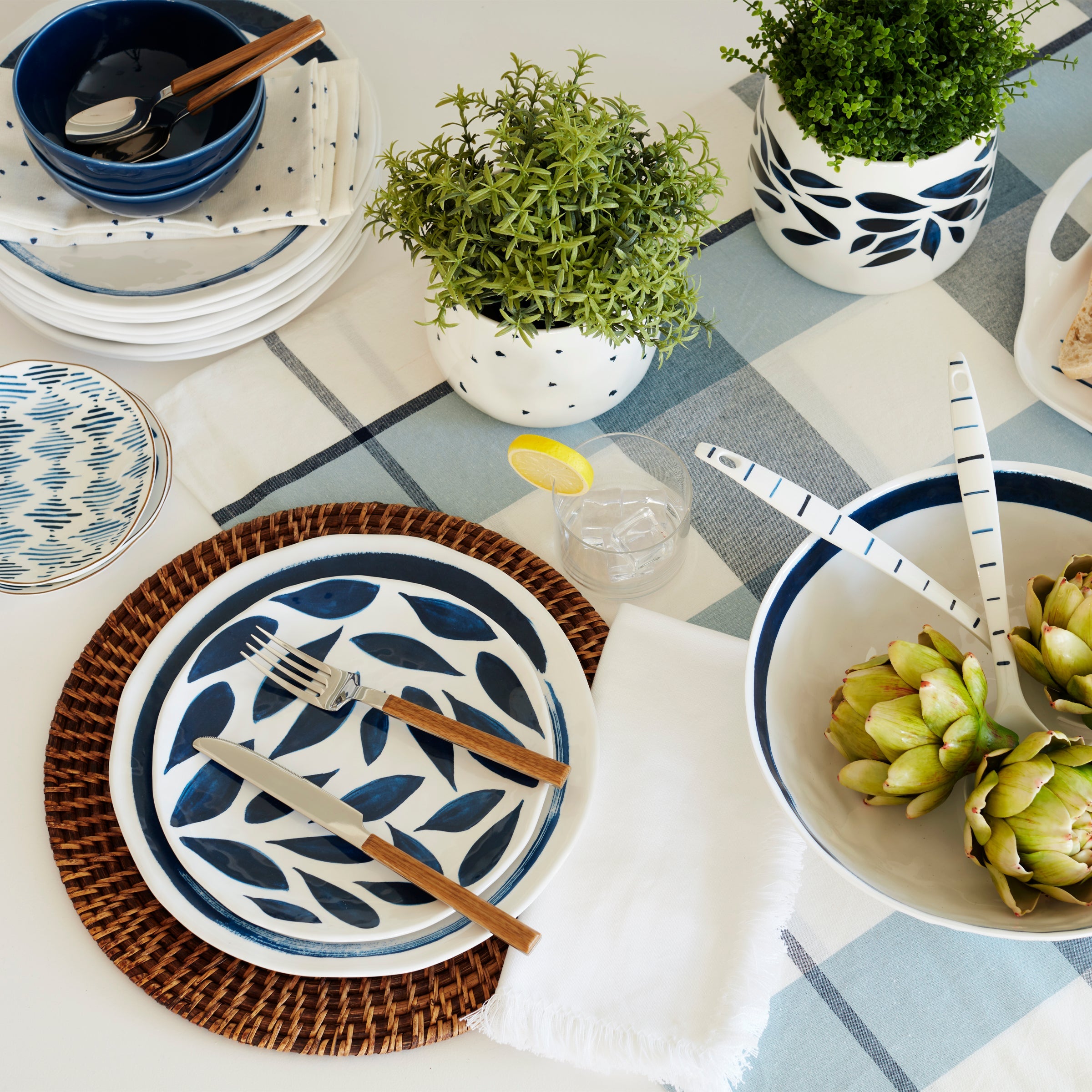 Alternative view of Blue Bay Melamine 20 Piece Dinnerware Set