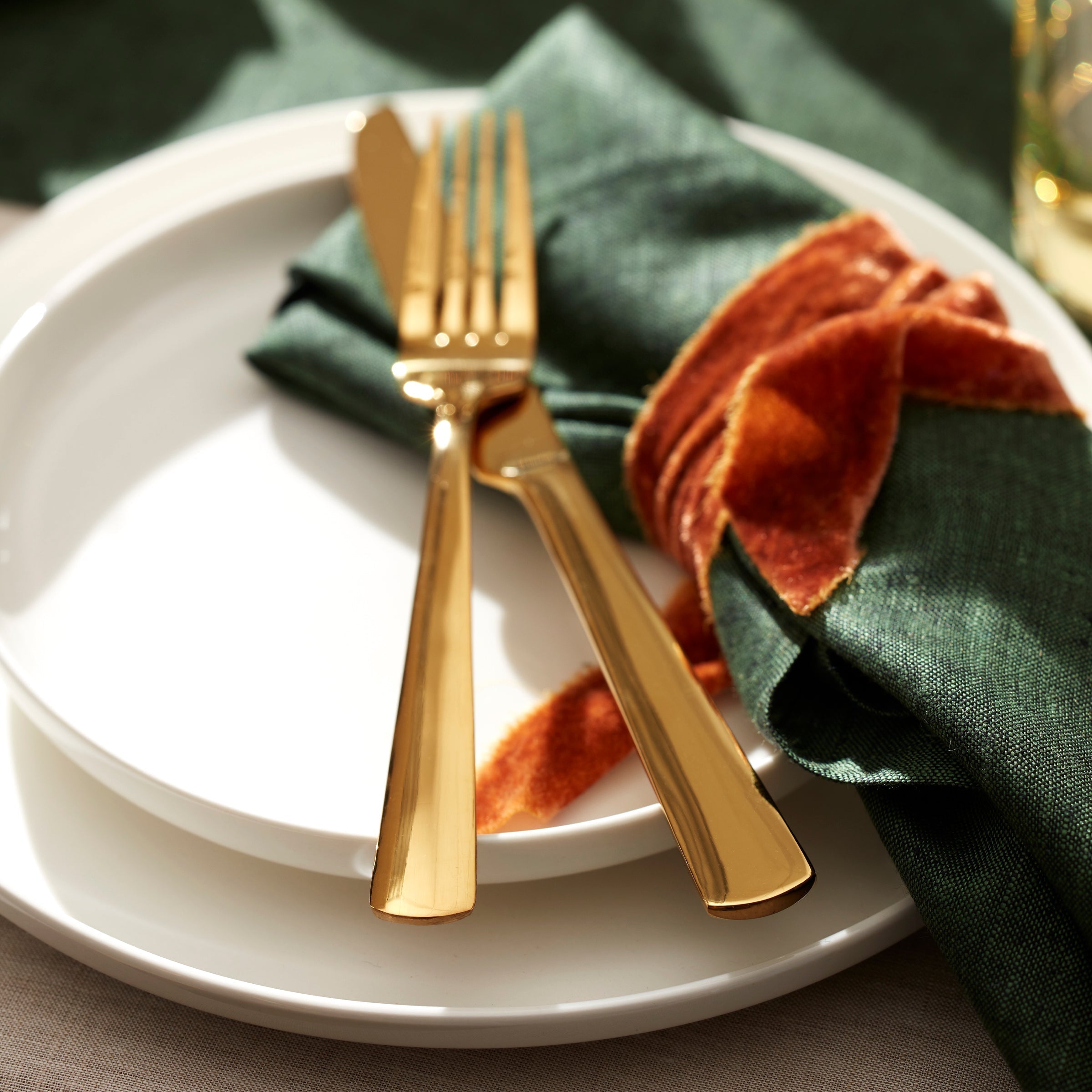 Alternative view of Aptitude Gold 20 Piece Flatware Set