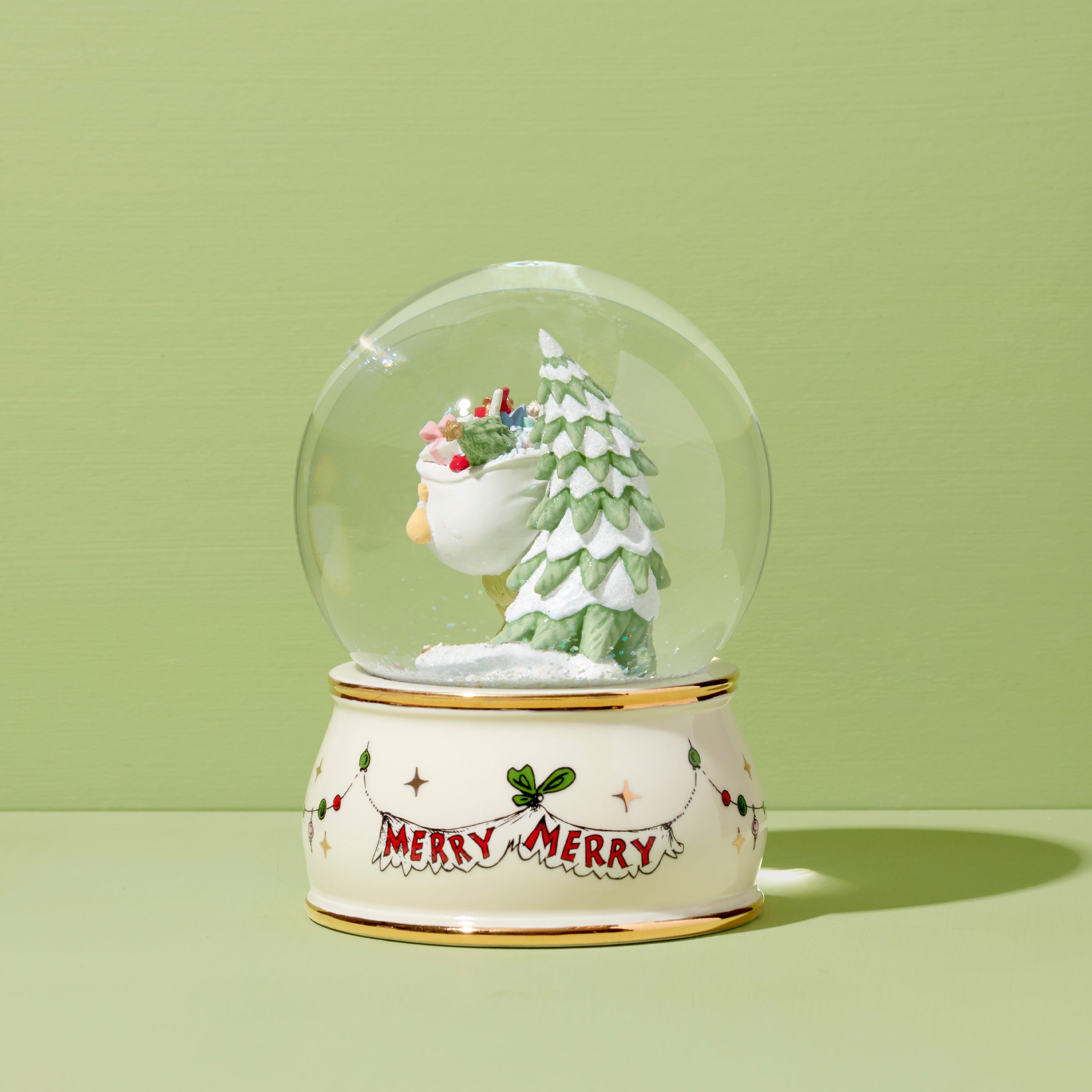 The Grinch Snow Globe - Image 3
