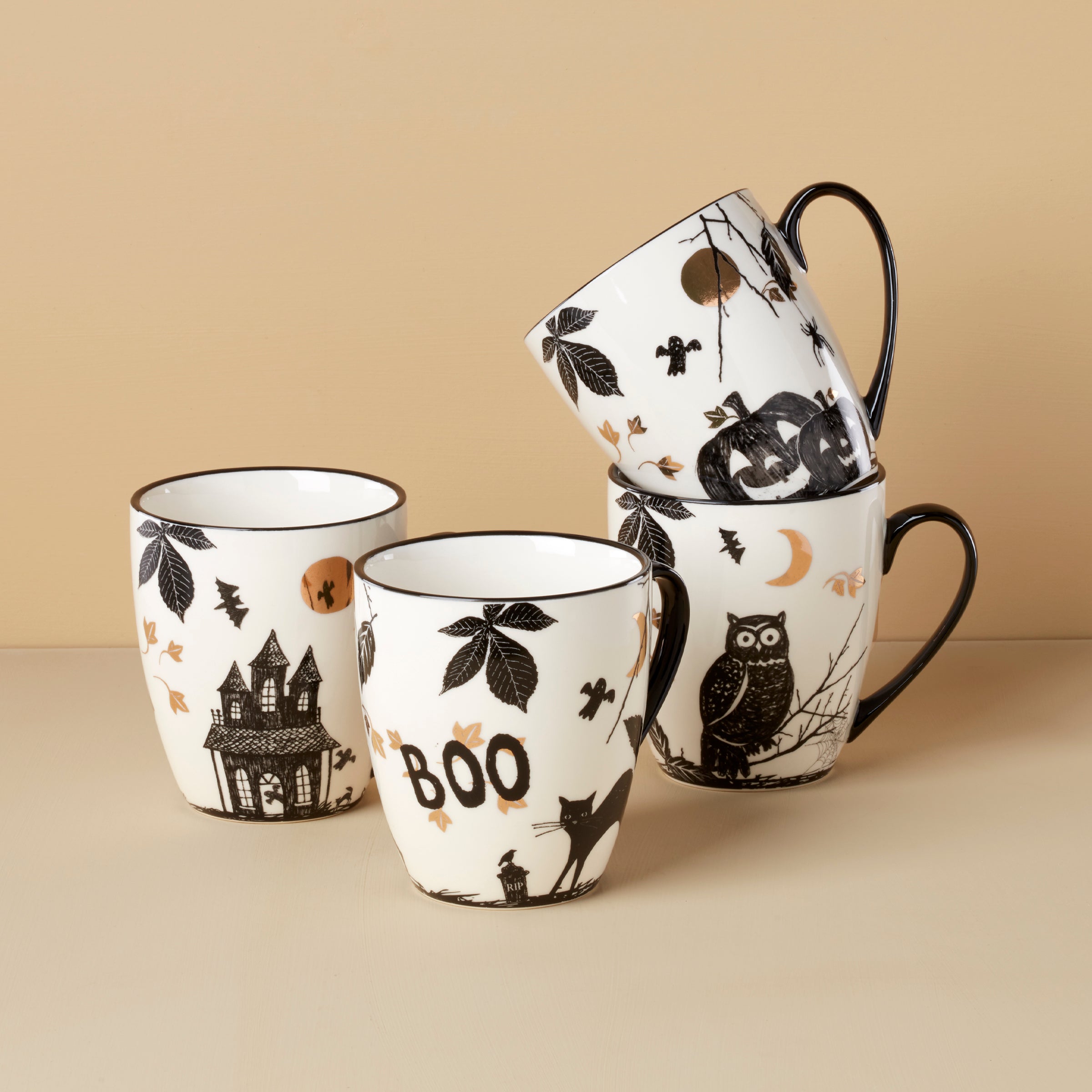 Vintage Haunted Halloween Mugs   Set of 4   Assorted