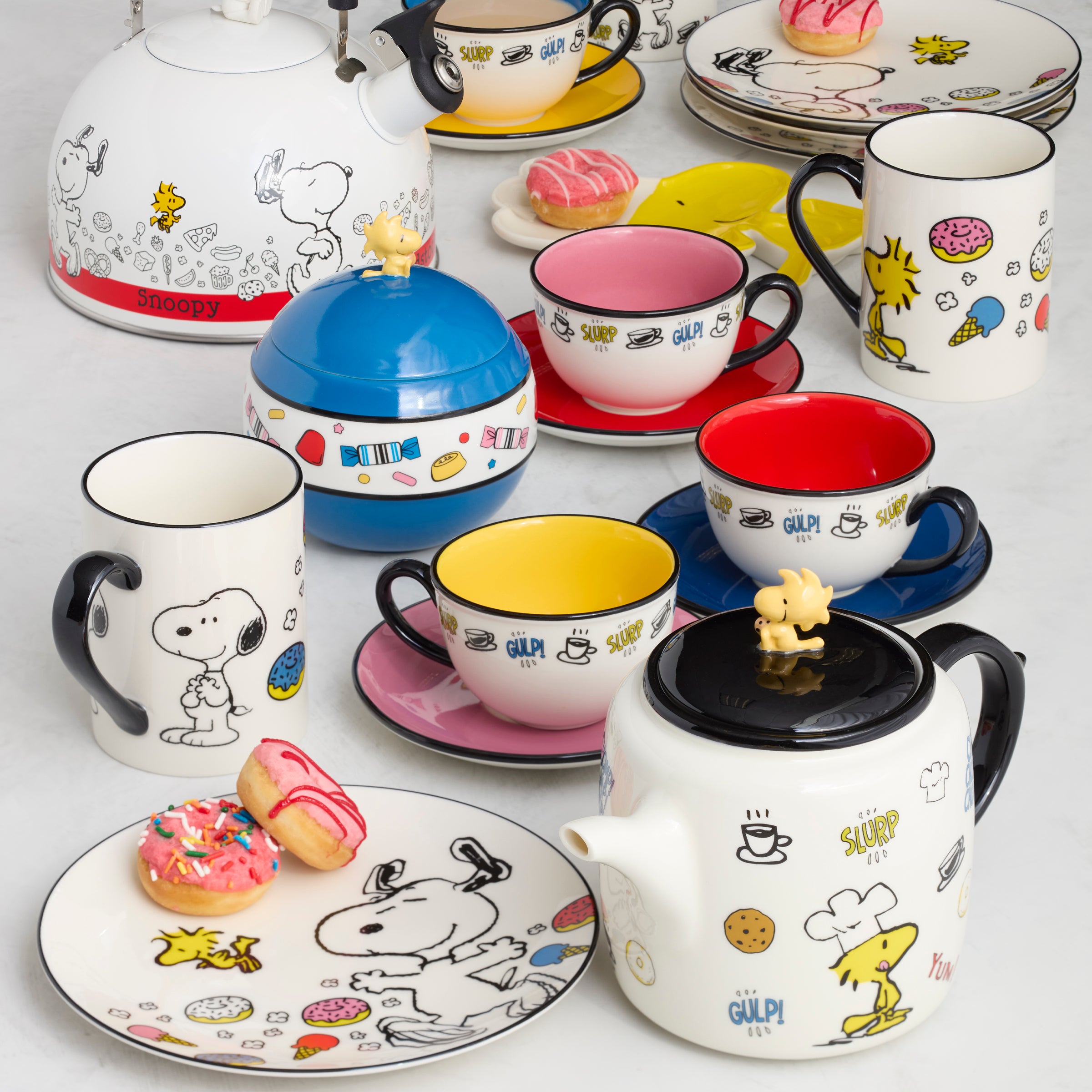 Alternative view of Chef Snoopy Tea Cup & Saucers   Set of 4