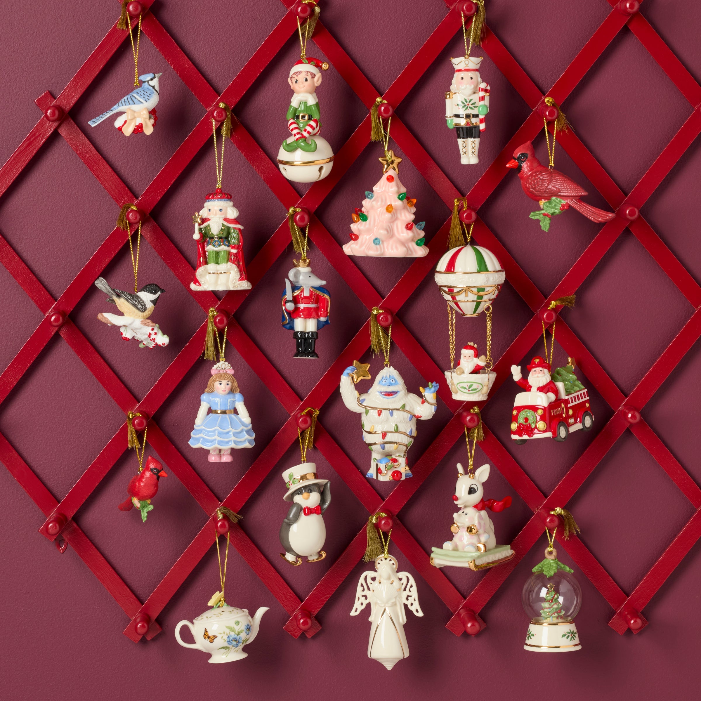 Alternative view of Nutcracker 3 Piece Ornament Set