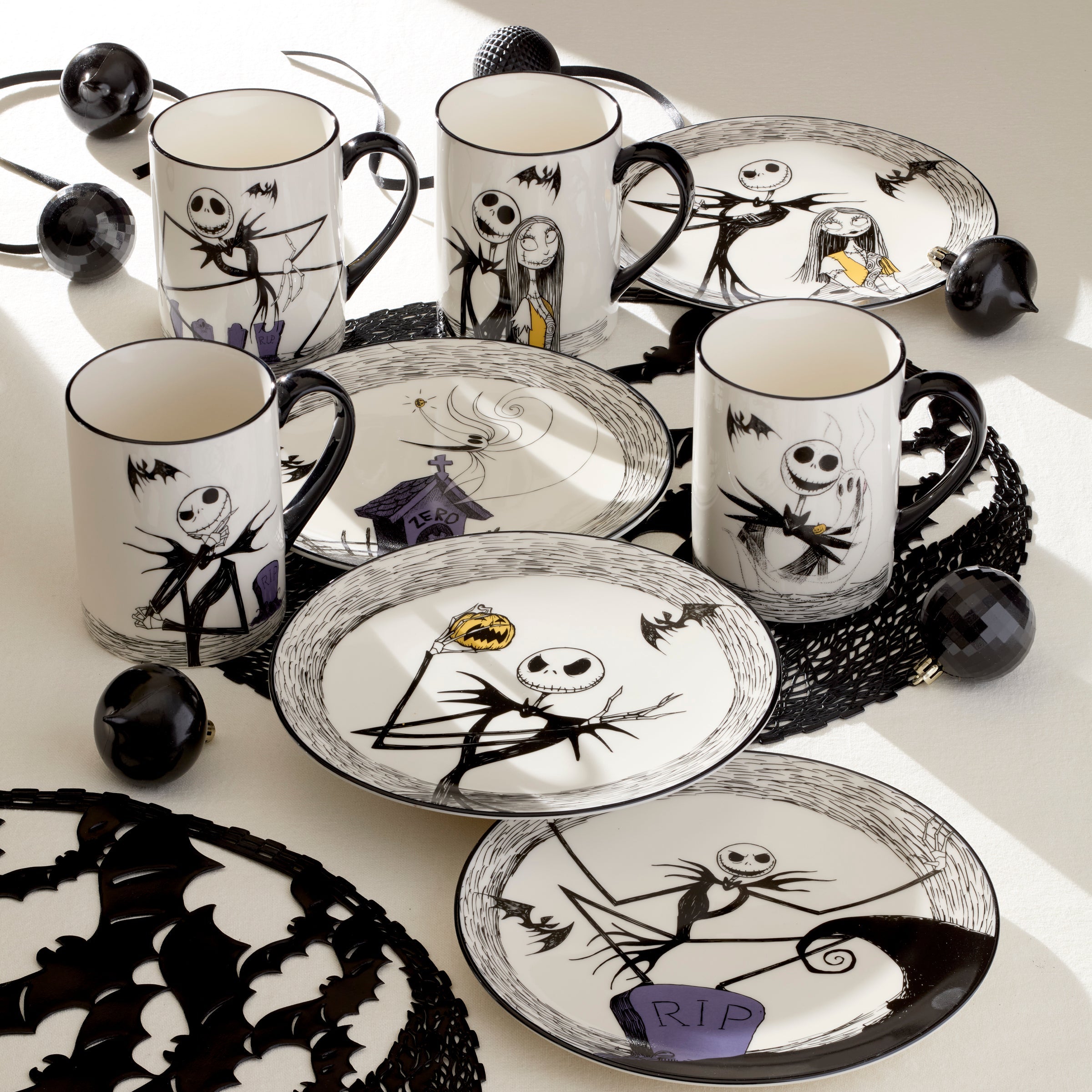 Alternative view of The Nightmare Before Christmas Accent Plates   Set of 4