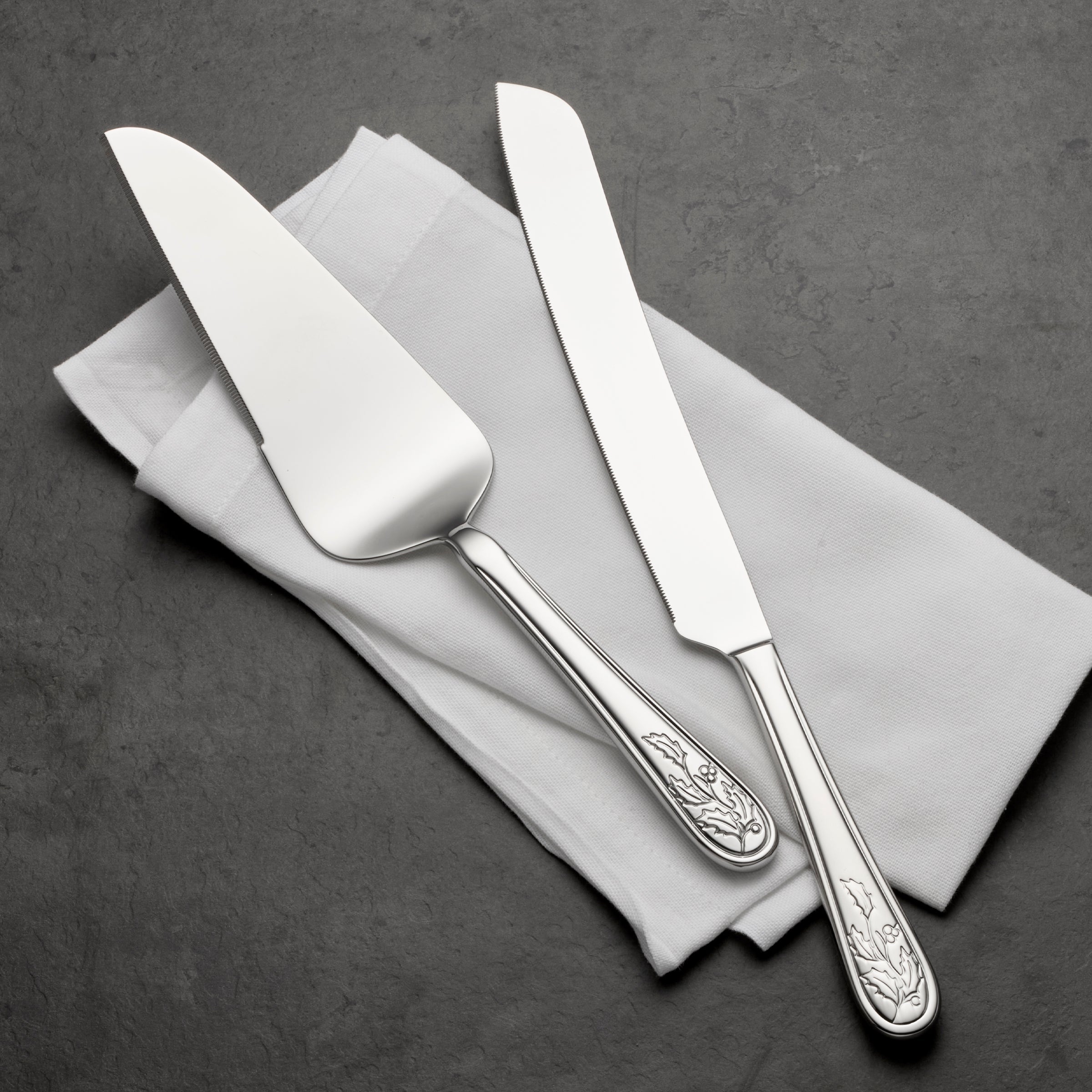 Alternative view of Holiday 2 Piece Dessert Set