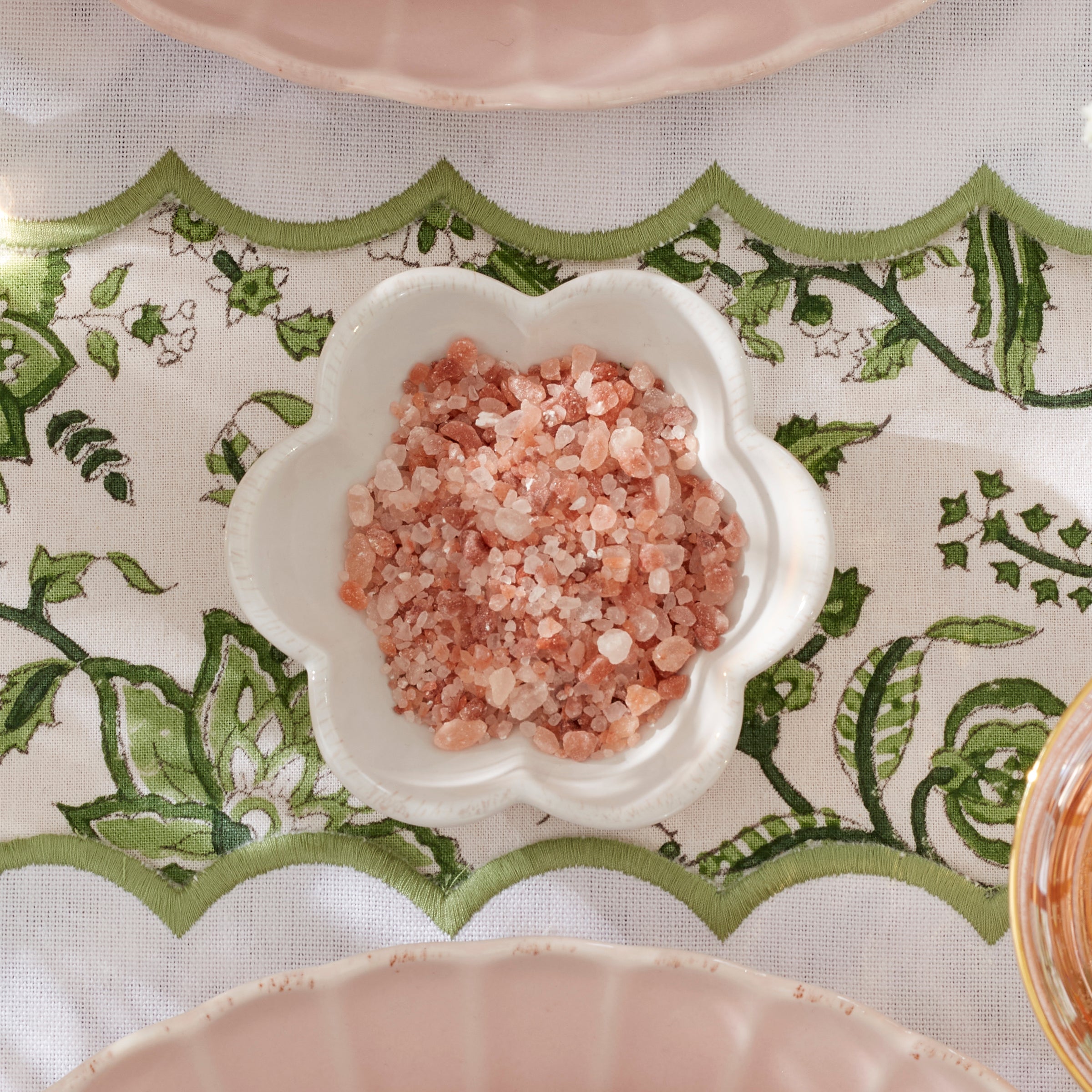 Alternative view of French Perle Scallop Mini Dish