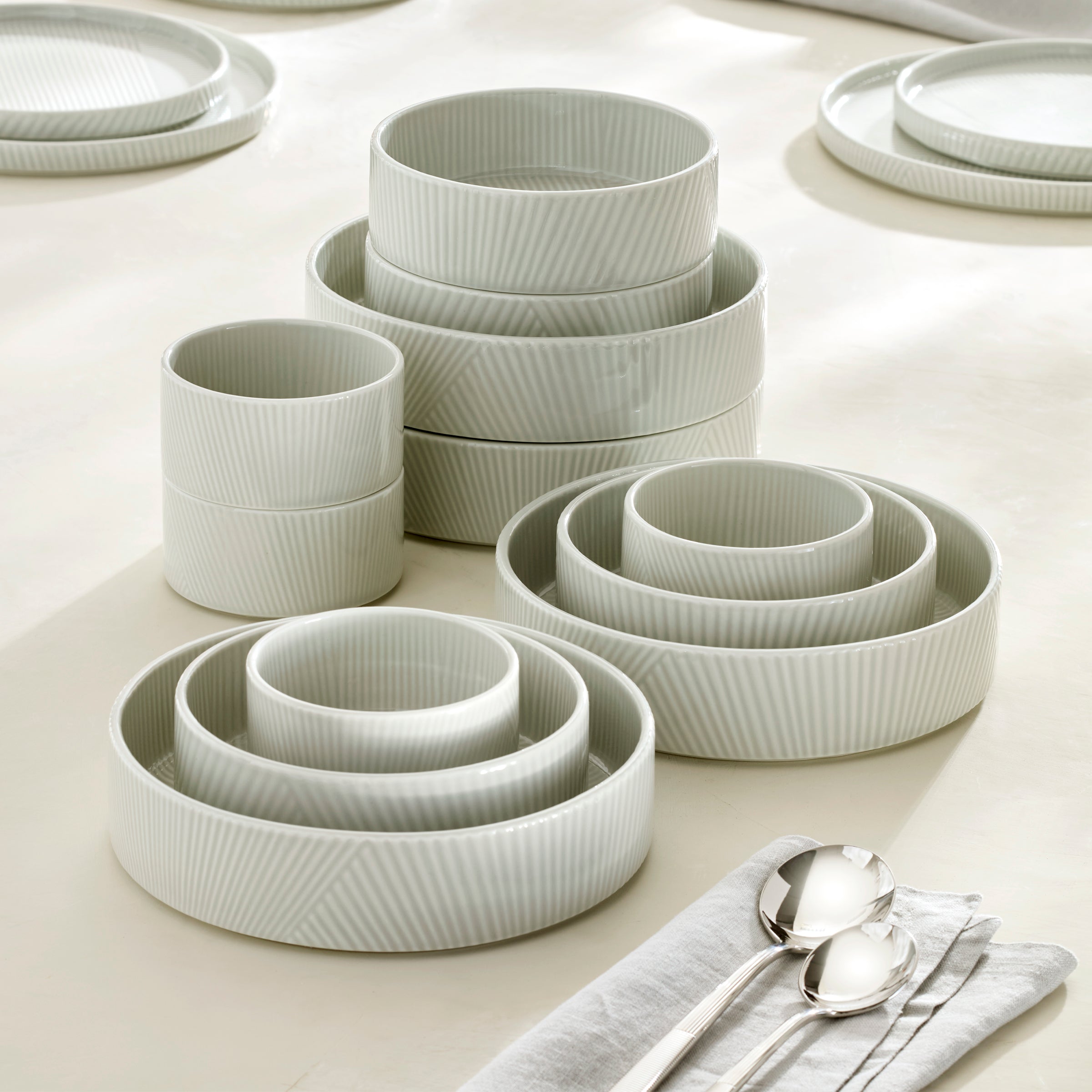 Alternative view of Modulus Vapor 12 Piece Bowl Set