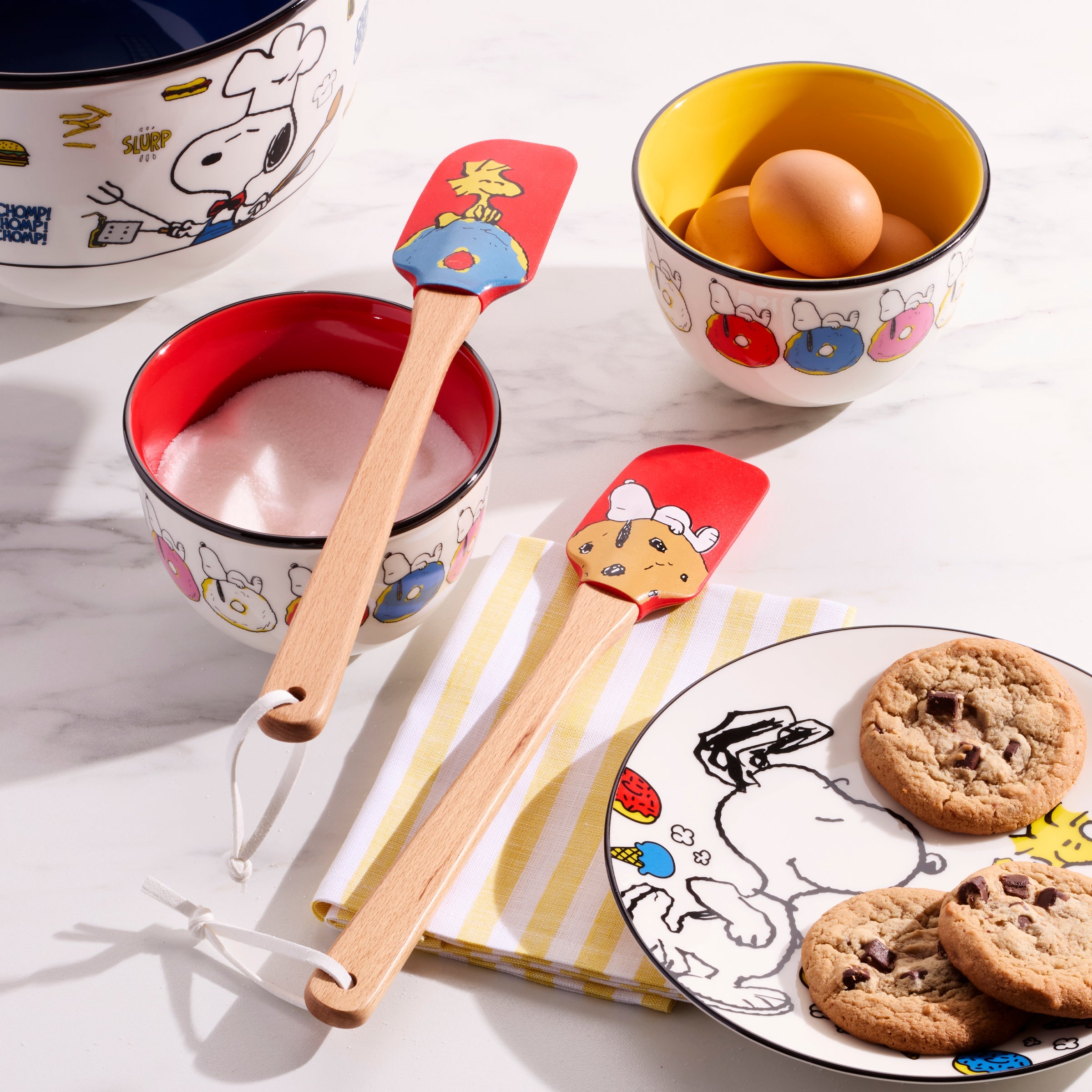 Alternative view of Chef Snoopy Red Spatulas   Set of 2
