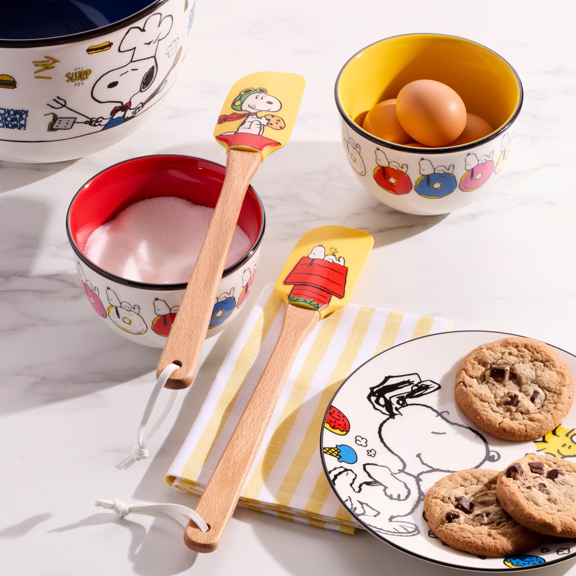 Alternative view of Chef Snoopy Yellow Spatulas   Set Of 2