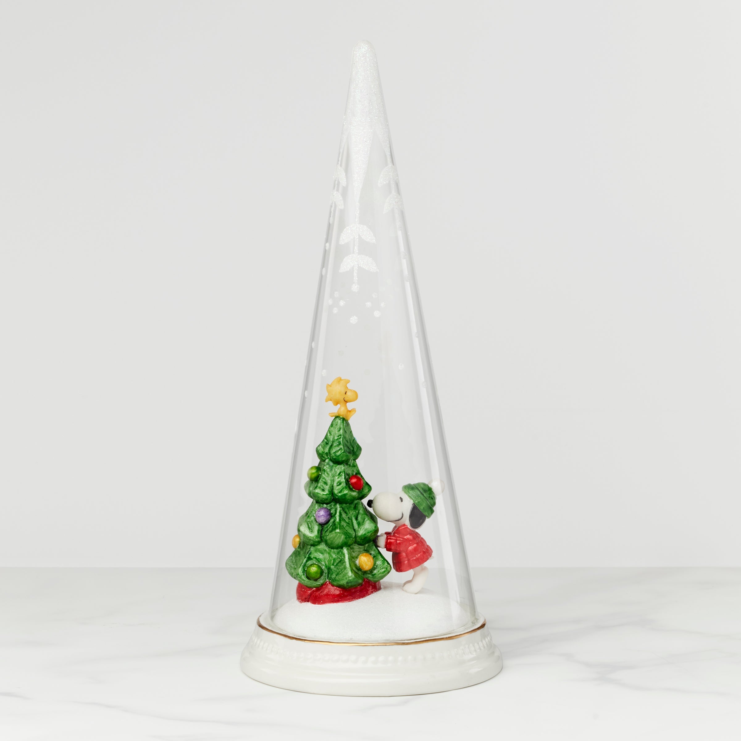 Alternative view of Peanuts Merry & Magical Christmas Scene Figurine
