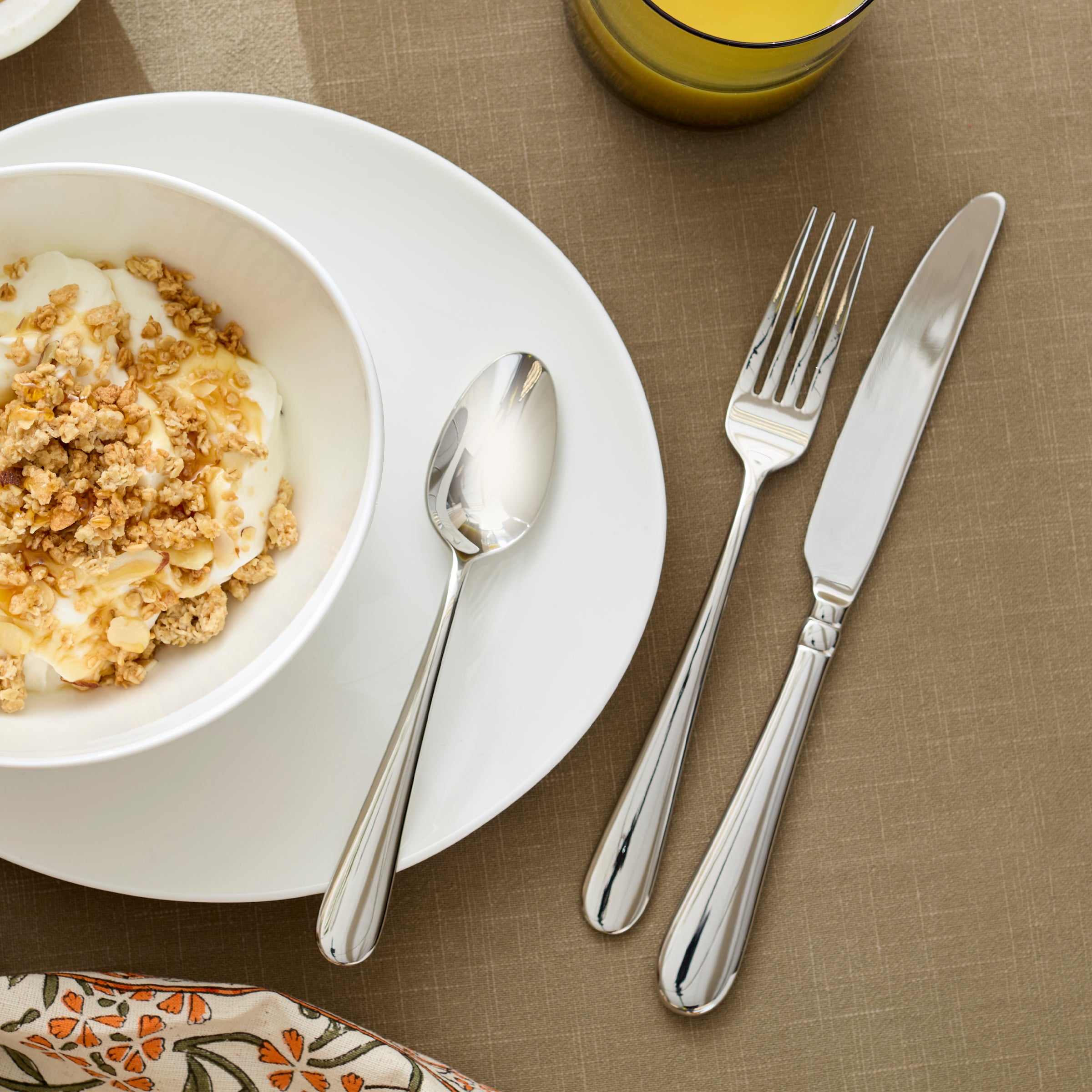 Alternative view of Studio 1414 Curve, Accent Plates, Set of 6