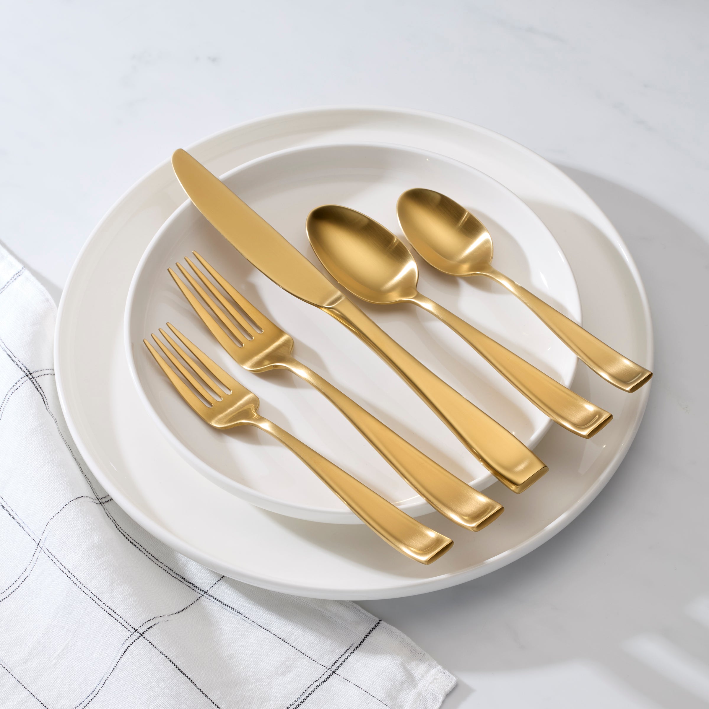 Moda Gold Satin 20 Piece Flatware Set - Image 4
