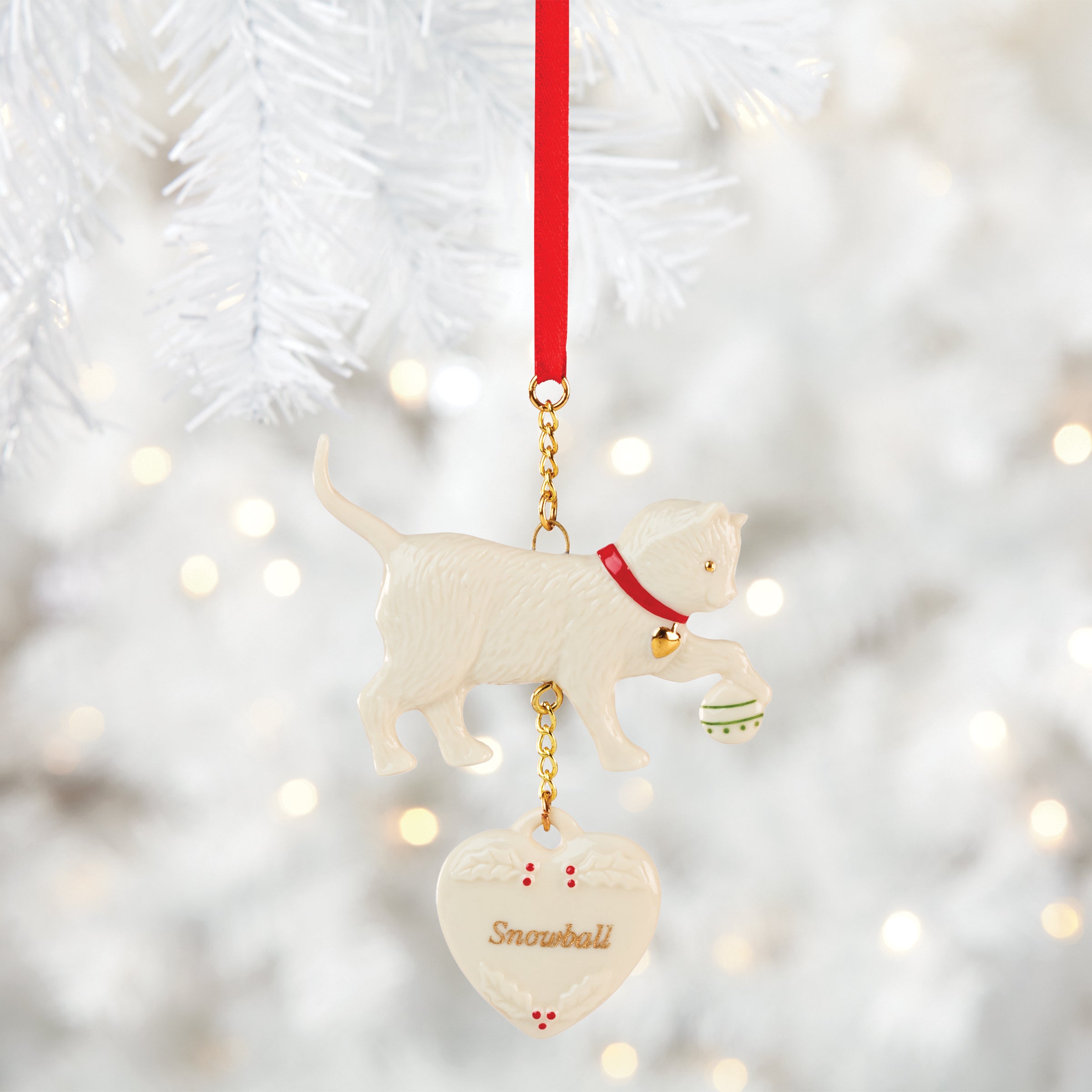 Alternative view of Personalized Playful Cat Ornament