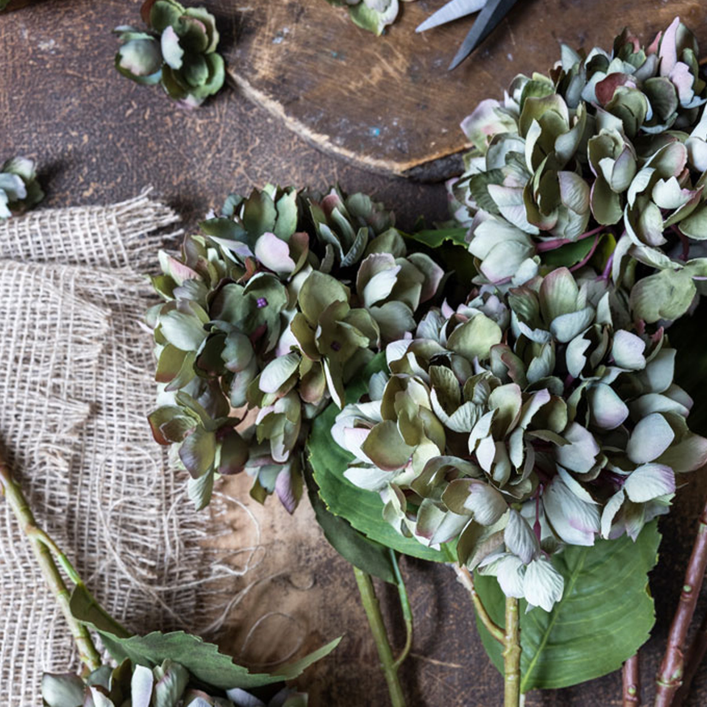 Artificial Hydrangea Stem, Chloris - Image 3