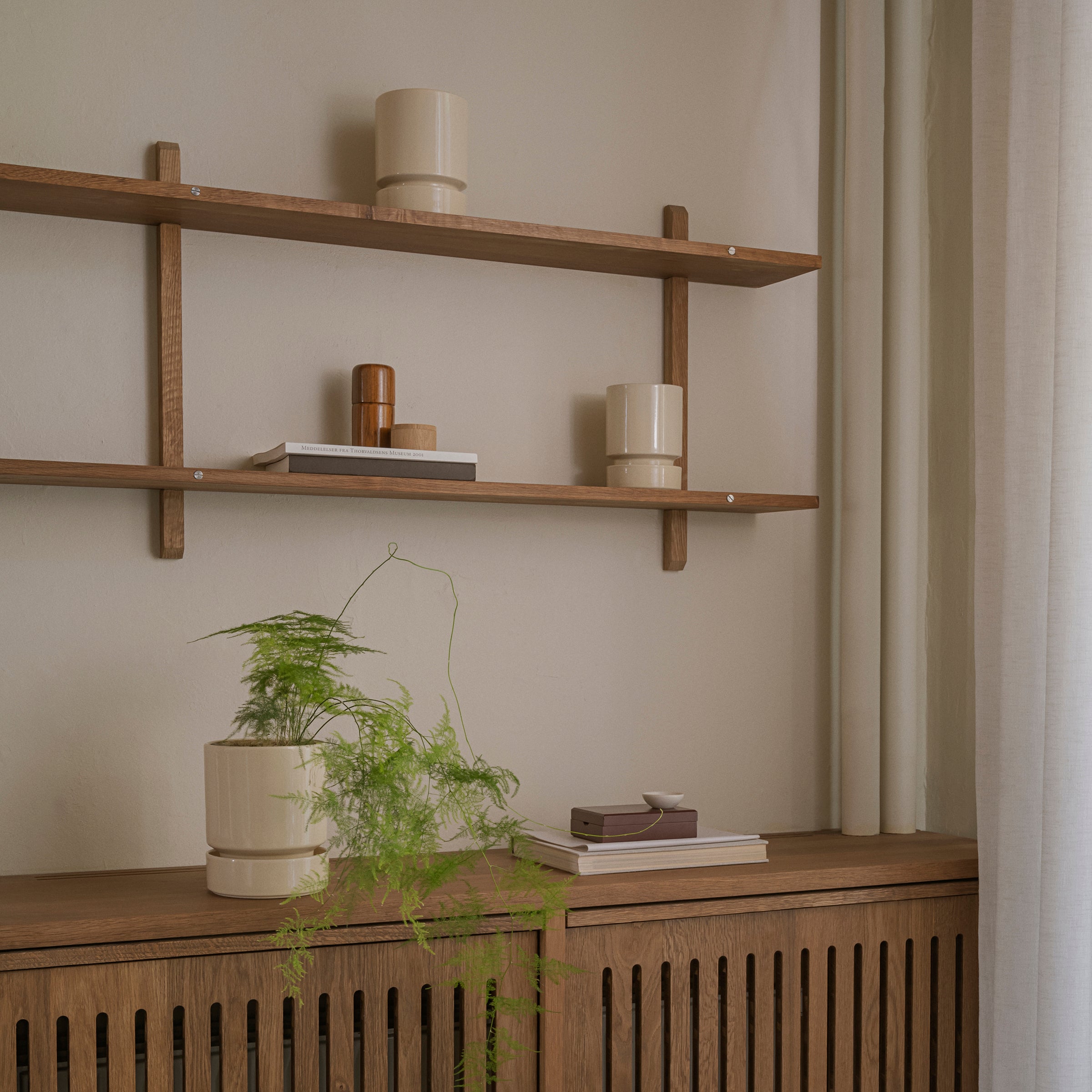 Hoff Glazed Sandstone 12cm Pot with Saucer - Image 3