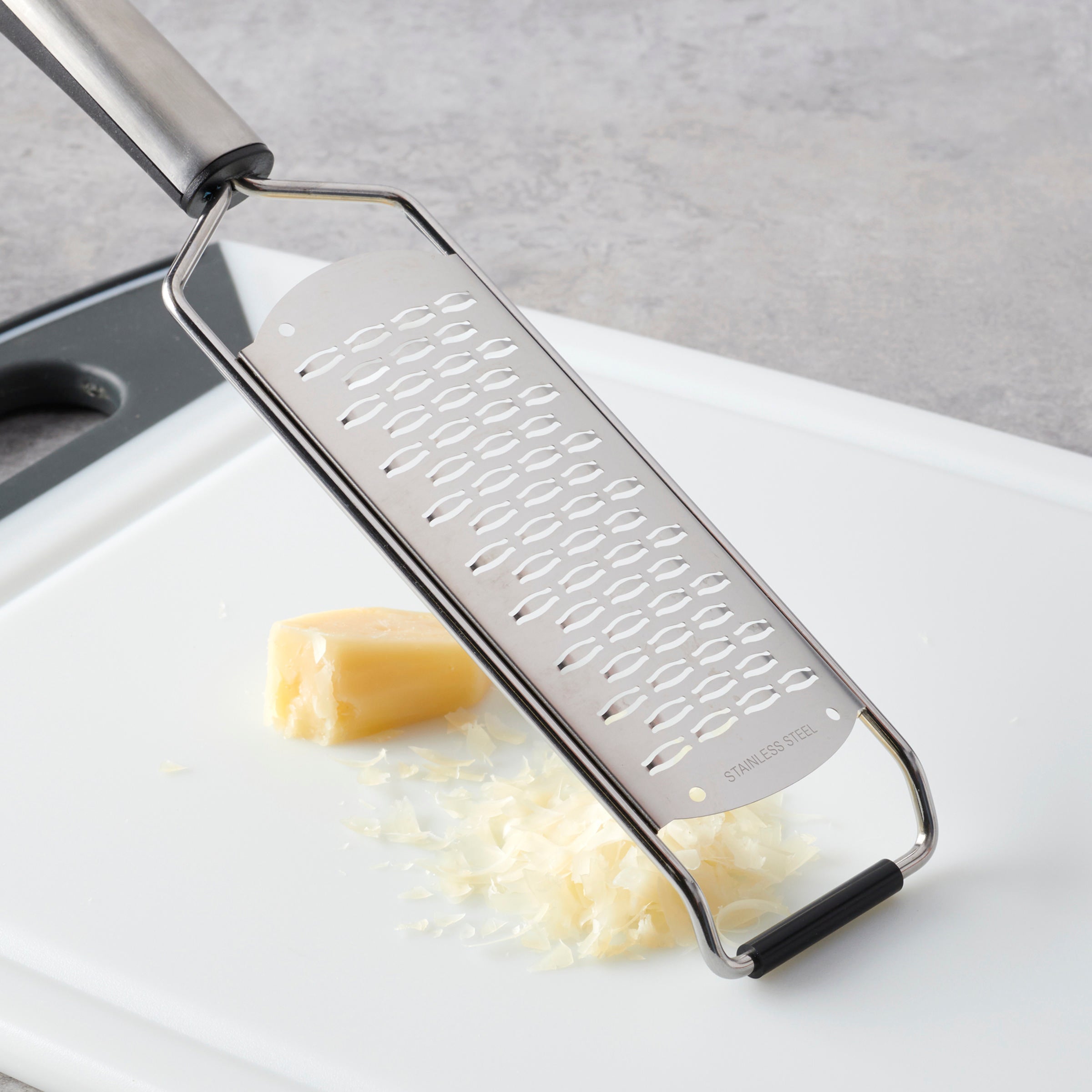 Elite Gadgets Stainless Steel Grater - Image 3